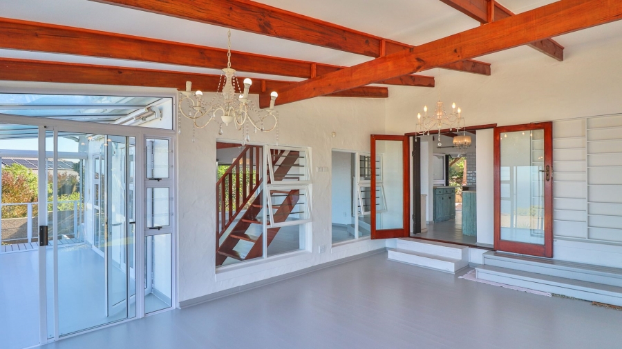 To Let 3 Bedroom Property for Rent in Dana Bay Western Cape